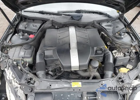 2004 Mercedes-Benz C 240 4Matic из США, поврежденный, VIN WDBRF81J74F451536